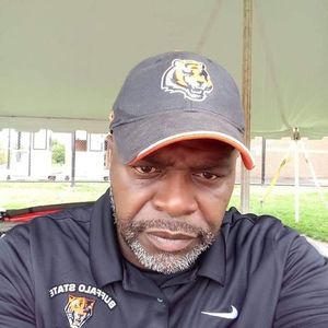 Meet your Posher, Cedric